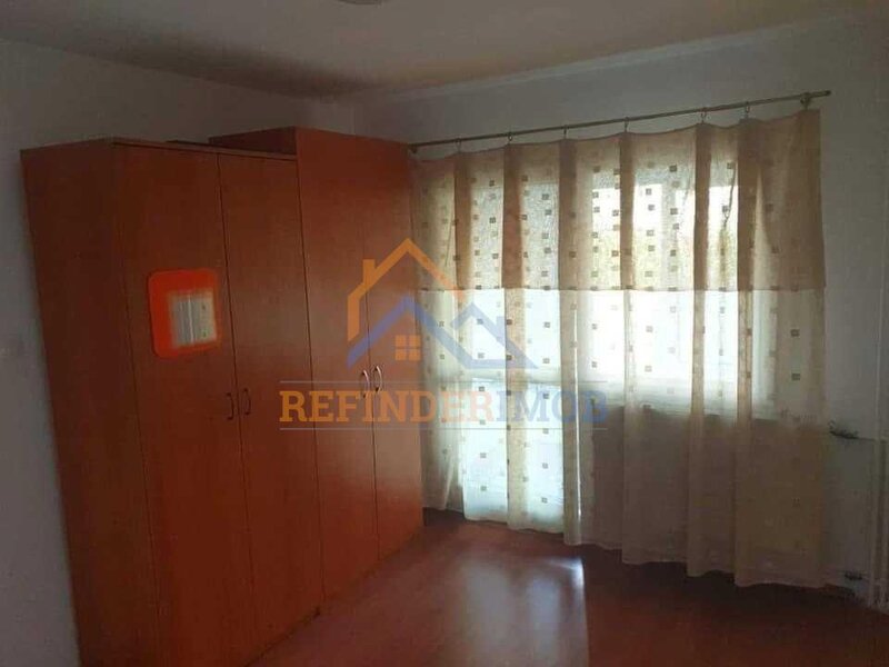 Aviatiei, apartament 3 camere de vanzare.