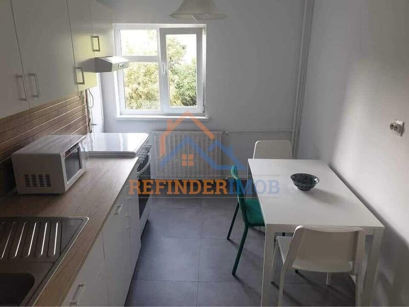 Aviatiei, apartament 3 camere de vanzare.